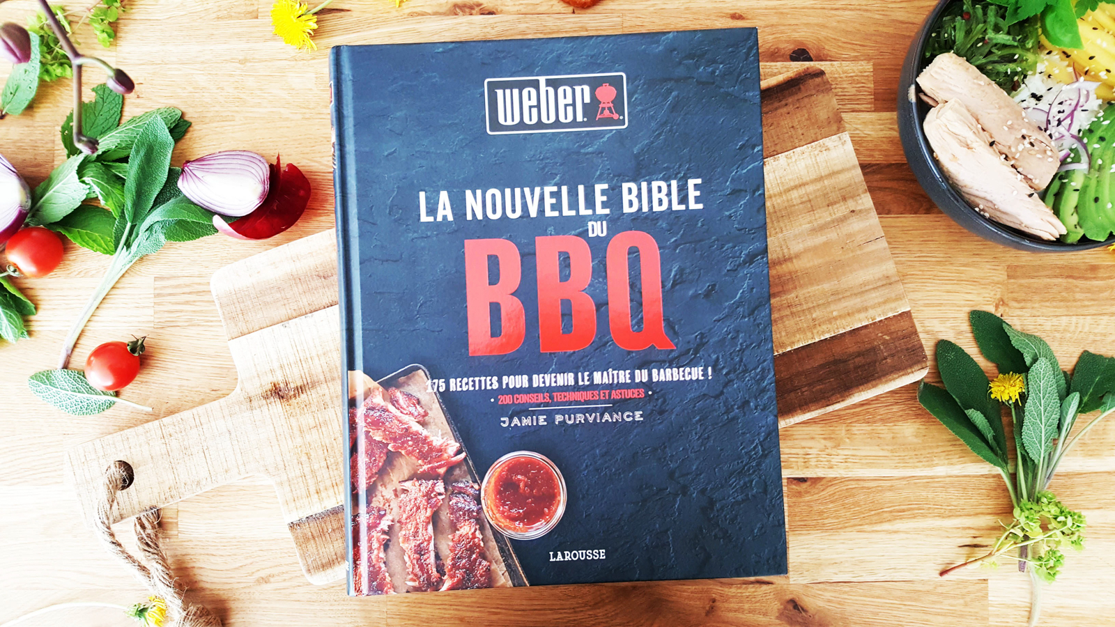 Accessoire Weber La Nouvelle Bible du BBQ livre de recettes