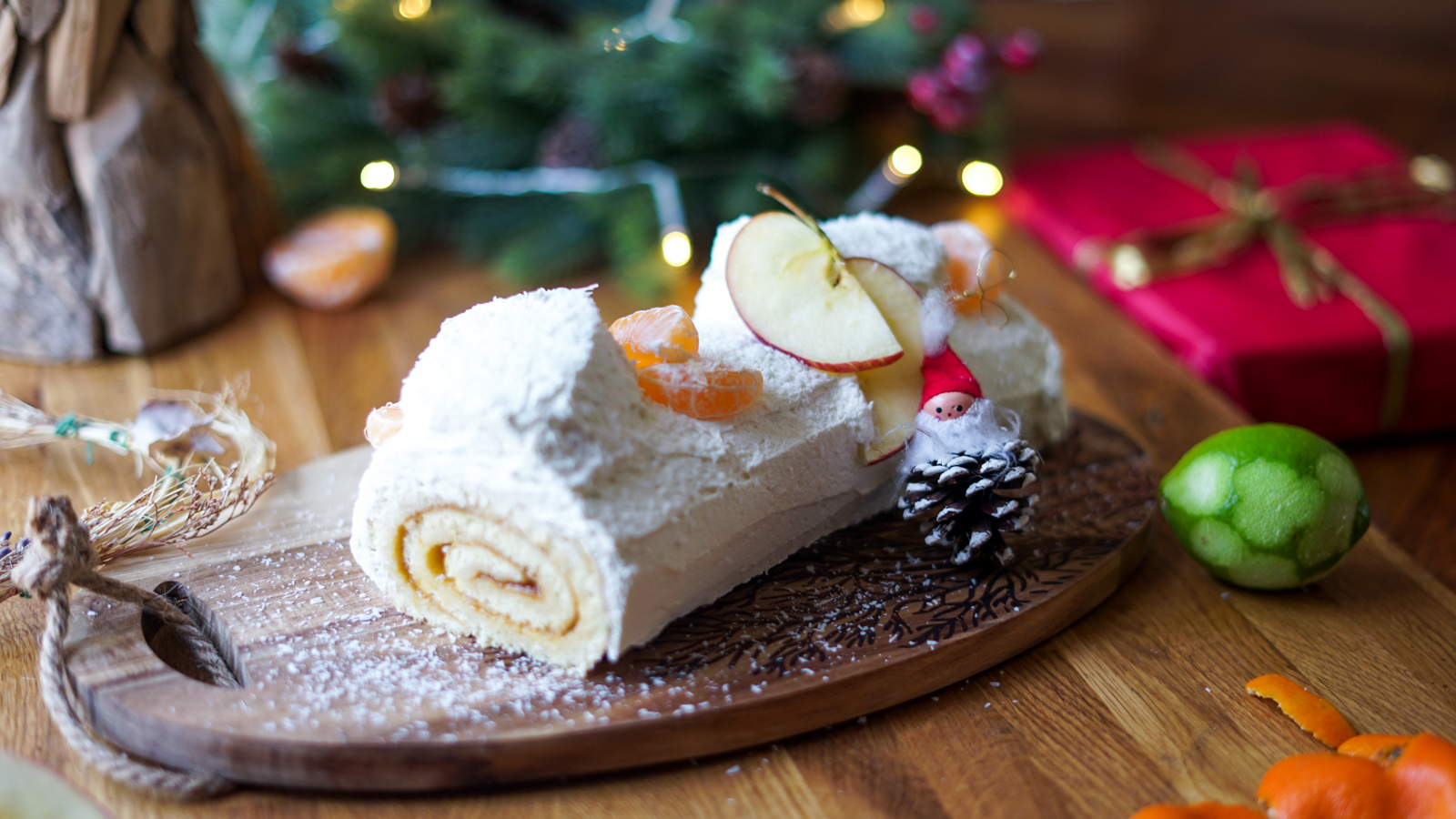 Bûche de Noël roulée aux fruits Les Pépites de Noisette